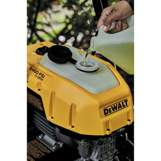 HIDROLAVADORA ELECTRICA, 2,400 PSI, DEWALT - Image 6